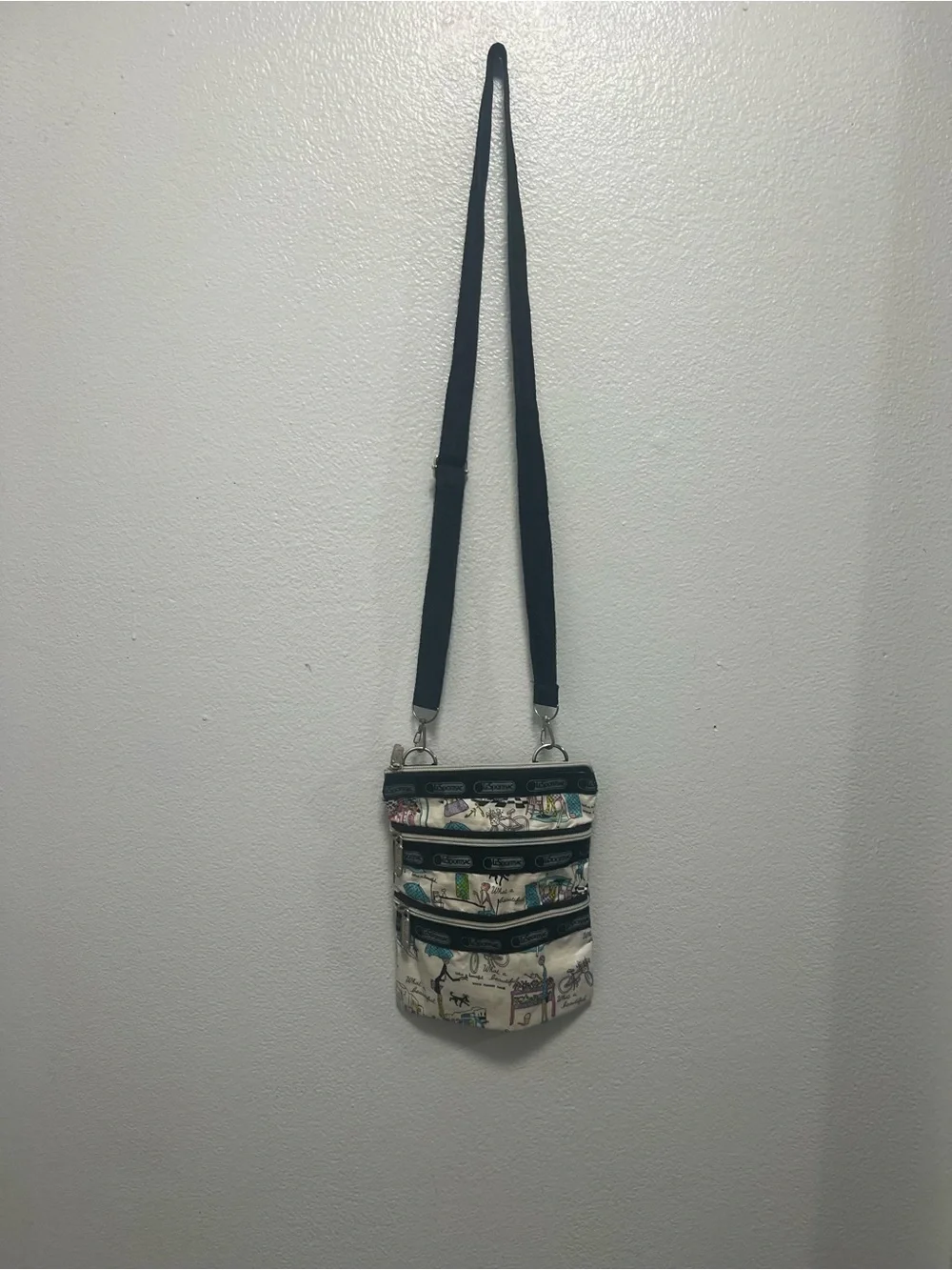 Lesportsac fun crossbody